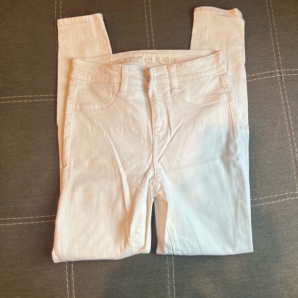 American Eagle Outfitters Women's White Skinny Jeans (next level stretch)